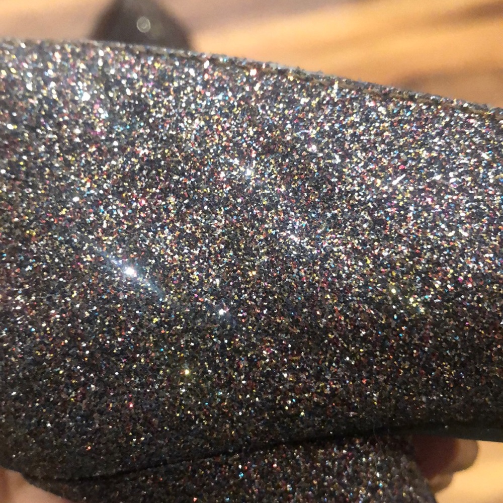 Madden Girl Sparkly Platform Pumps - Picture 5 of 6